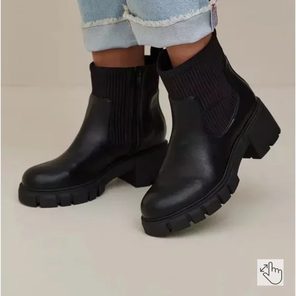 Torrid Chelsea Boots - Picture 2 of 5